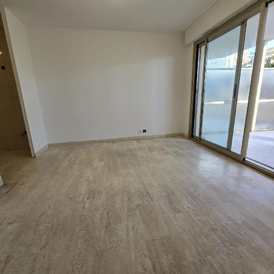  ANTIQUE IMMO NETWORK : Appartement | CANNES (06400) | 0 m2 | 143 000 € 