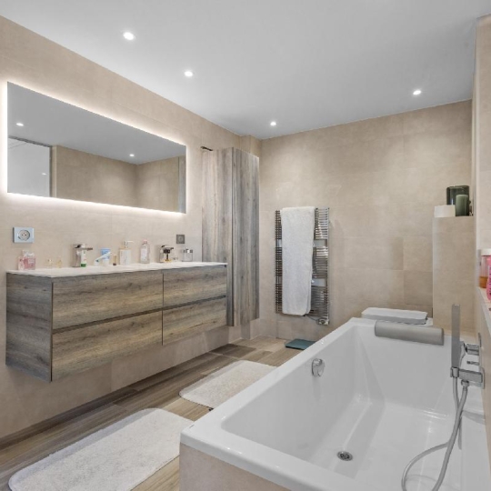  R2C PATRIMOINE : Apartment | LE CANNET (06110) | 118 m2 | 1 590 000 &euro; 