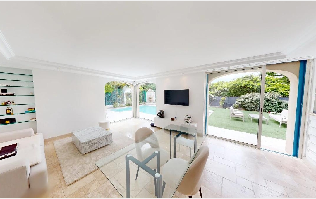 ANTIQUE IMMO NETWORK : Maison / Villa | CANNES (06400) | 200 m2 | 2 490 000 € 