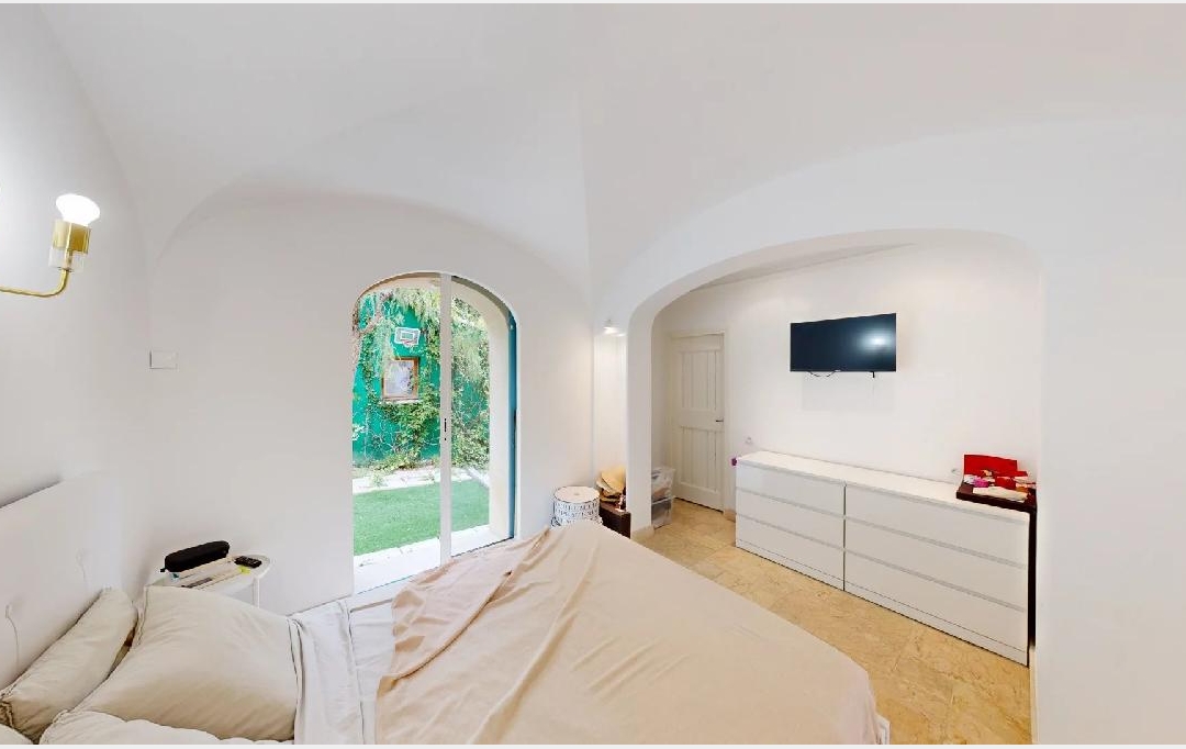 ANTIQUE IMMO NETWORK : Maison / Villa | CANNES (06400) | 200 m2 | 2 490 000 € 