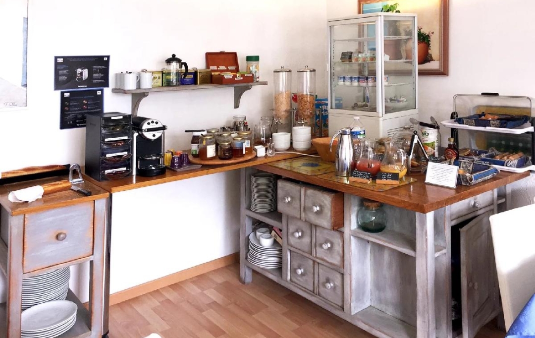 ANTIQUE IMMO NETWORK : Local / Bureau | VENCE (06140) | 0 m2 | 1 295 000 € 