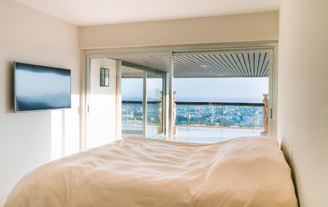R2C PATRIMOINE : Apartment | LE CANNET (06110) | 118 m2 | 1 590 000 &euro; 