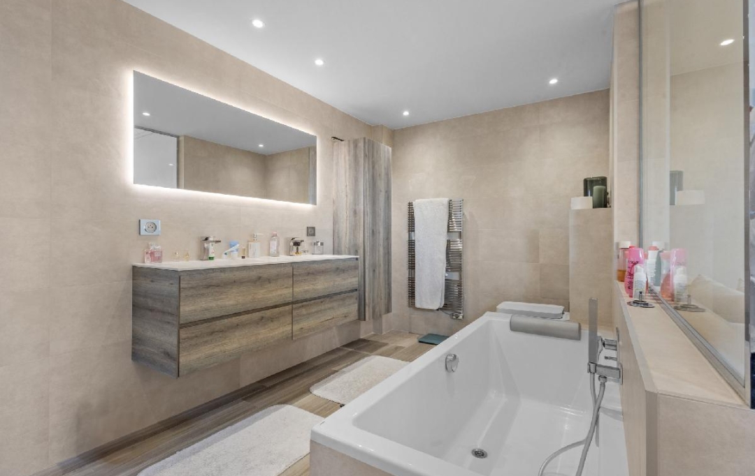 R2C PATRIMOINE : Apartment | LE CANNET (06110) | 118 m2 | 1 590 000 &euro; 