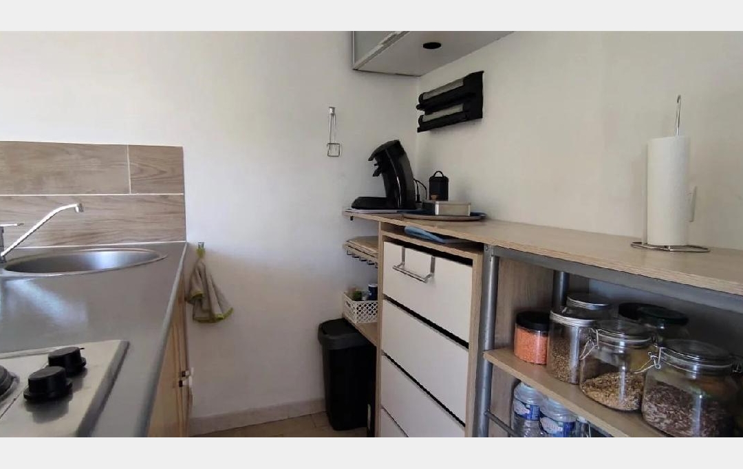 ANTIQUE IMMO NETWORK : Appartement | NICE (06000) | 30 m2 | 660 € 
